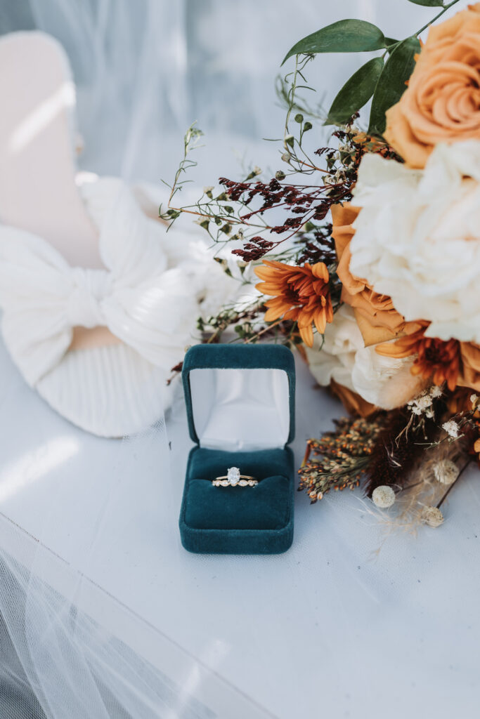 Fall wedding details