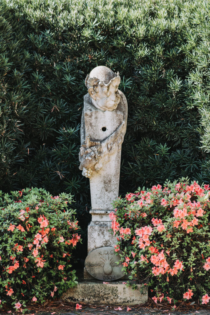 Garden at Harper Fowlkes House wedding