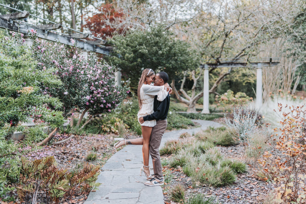 guy picks up girl at cator woolford gardens
